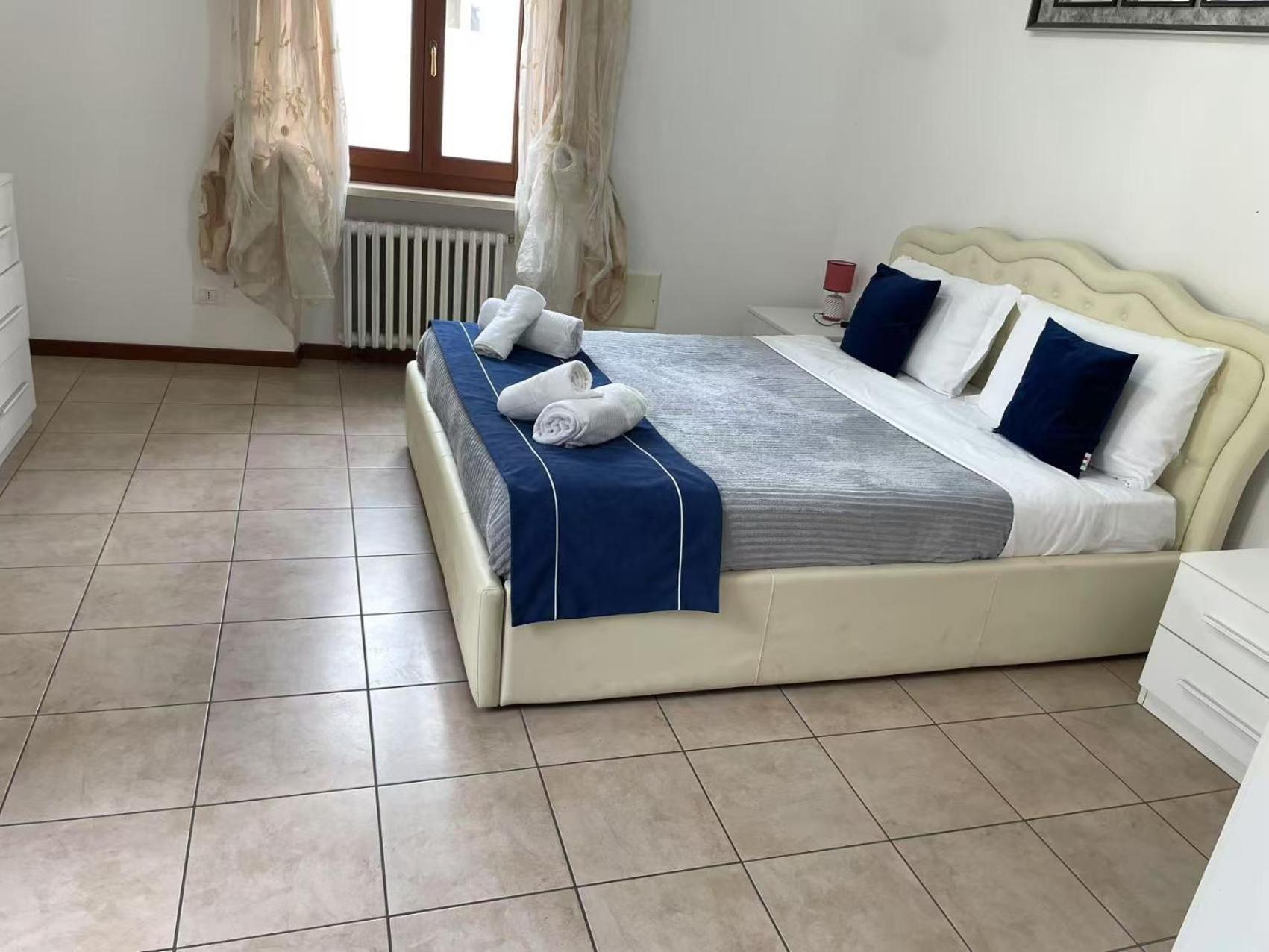 Flat Blue Lägenhet Verona Exteriör bild